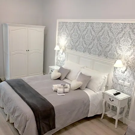 Alojamento de Acomodação e Pequeno-almoço Charme & Chic Prestige Roma