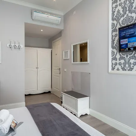 Charme & Chic Prestige Bed & Breakfast Rom