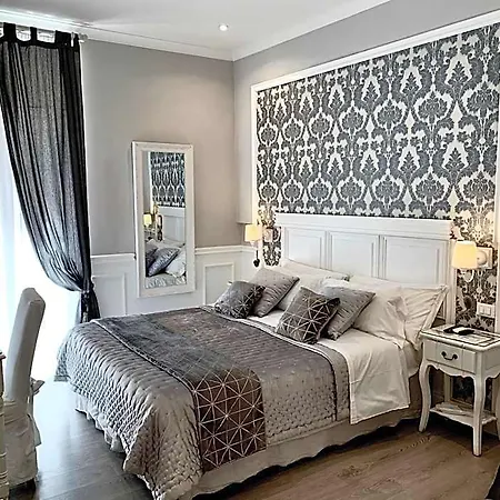 Charme & Chic Prestige 4*
