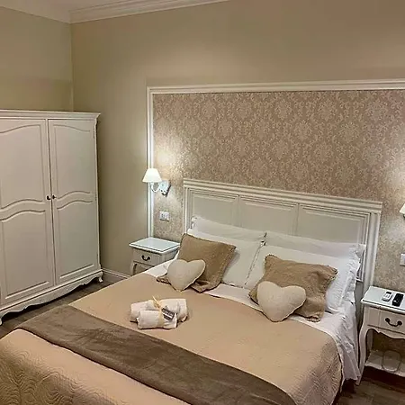 Charme & Chic Prestige فندق مبيت وإفطار 4*