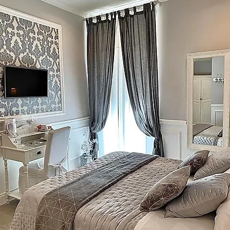 Charme & Chic Prestige Rome