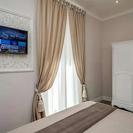 Charme & Chic Prestige 4*