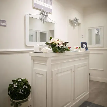 Charme & Chic Bed and breakfast Roma