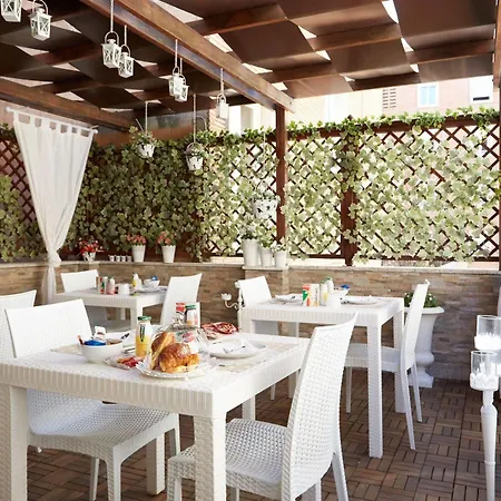 Charme & Chic Bed and breakfast Roma