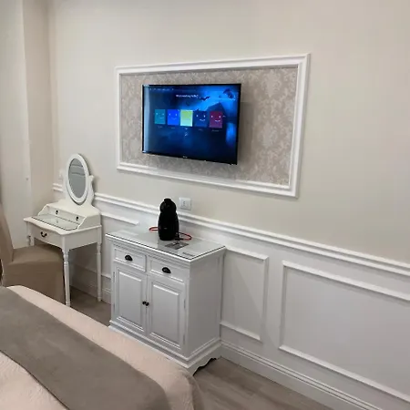 Charme & Chic Bed and breakfast Roma