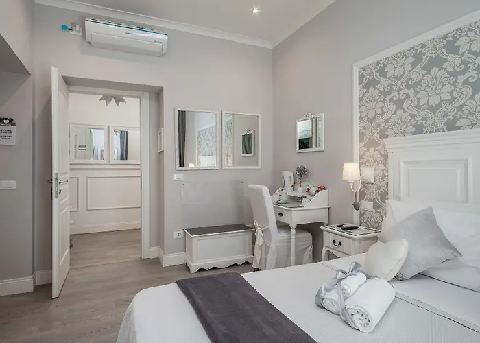 Charme & Chic Prestige Rome