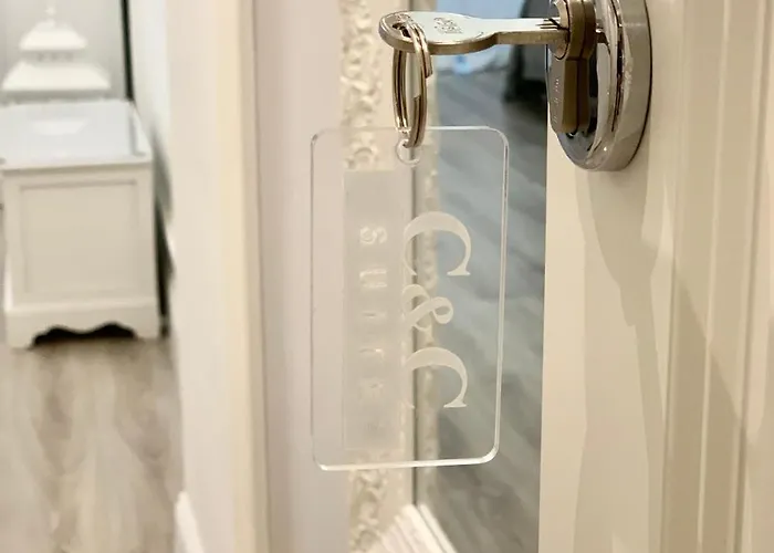 Charme & Chic Prestige Bed & Breakfast