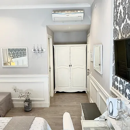 Charme & Chic Prestige 4* Рим