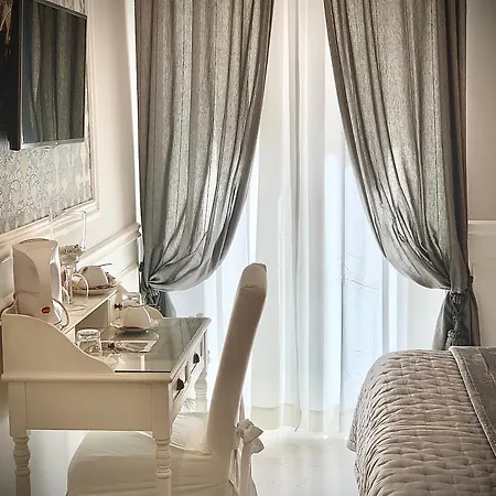 Charme & Chic Prestige 4* Рим