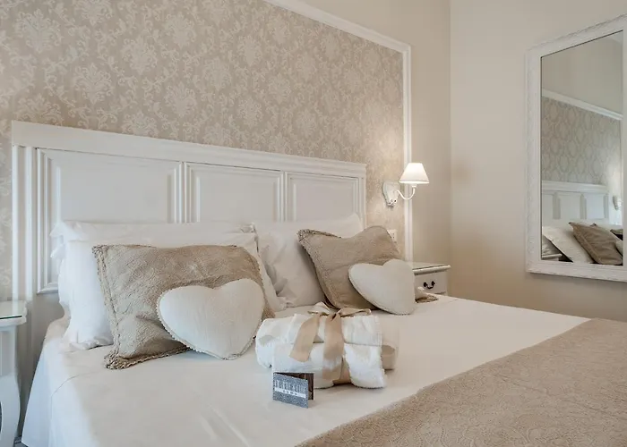 Charme & Chic Prestige Bed and breakfast 4*